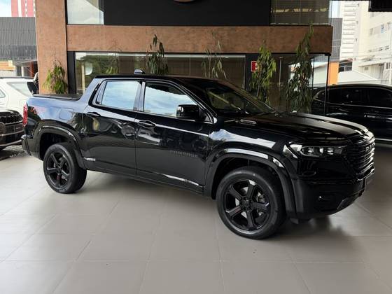 RAM RAMPAGE 2.0 HURRICANE 4 TURBO GASOLINA R/T 4X4 AUTOMÁTICO